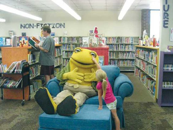 Library frog web
