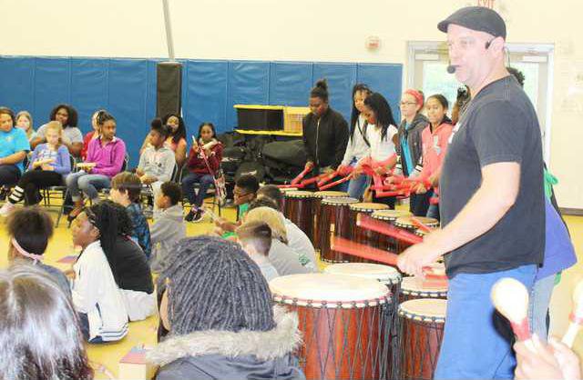 Dancing Drums Web